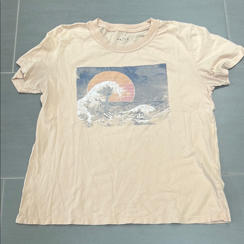 PacSun Cream Graphic Tee - Short Sleeve